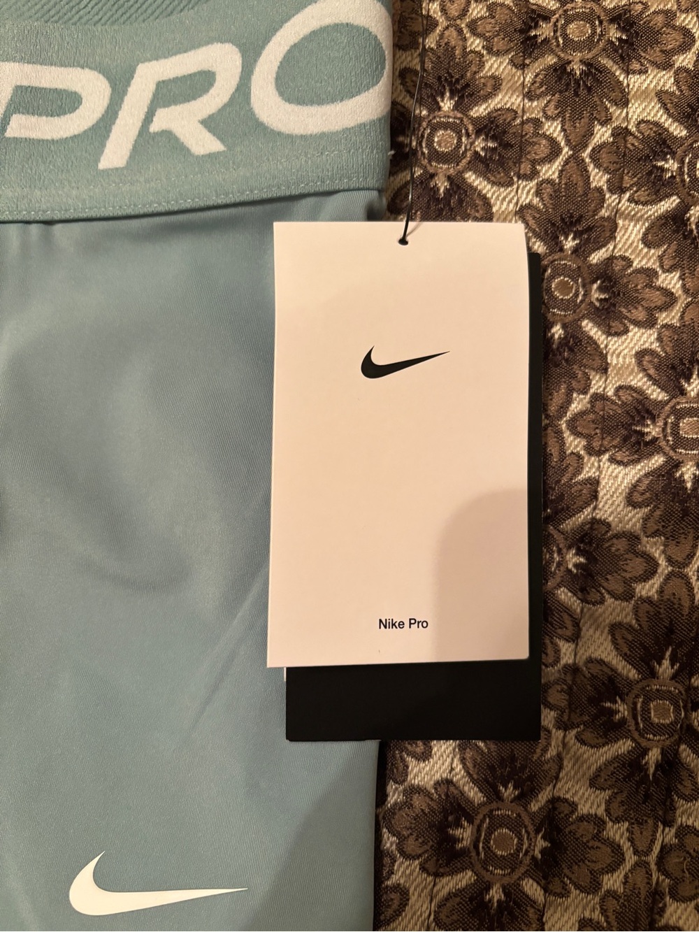 NWT - Nike Pro Women’s XXS Dri-FIT Blue/Green Athletic Compression Shorts - Picture 2 of 5
